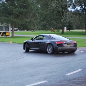 Audi R8 Drift 
